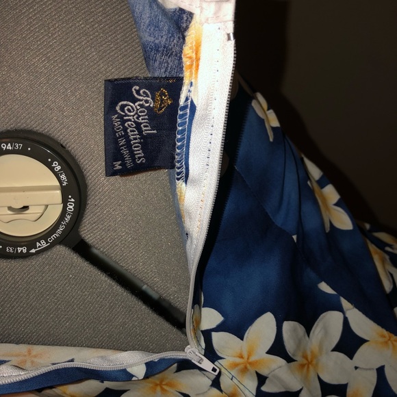 Blue floral vintage tiki long body con dress - Picture 7 of 7